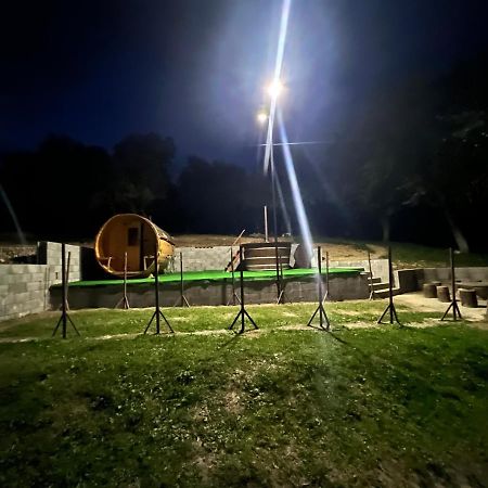 Barbuletu Casa Radu Lui Anghelヴィラ エクステリア 写真